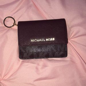 MK keychain wallet